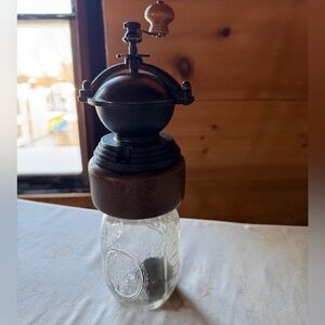 Vintage Manual Coffee Grinder with Glass Jar